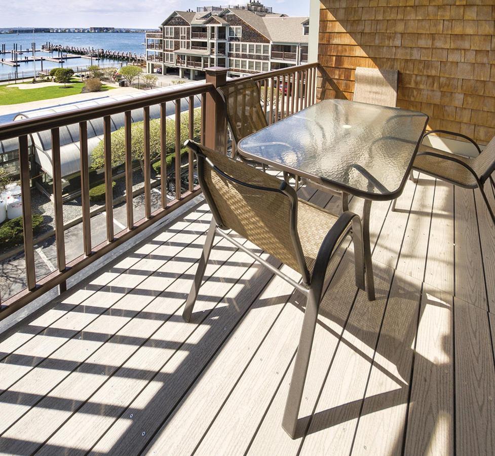 Club Wyndham Newport Onshore Extérieur photo